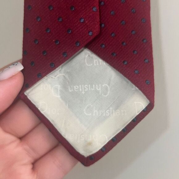 ✨Christian Dior Red w/ Blue Polka Dot Silk Tie✨ - Picture 10 of 11